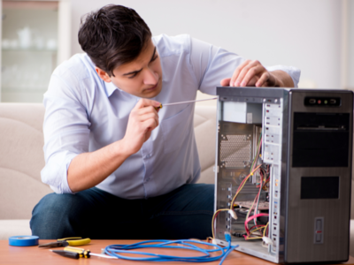 7. Escassez de Profissionais Qualificados